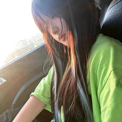 海滩春色